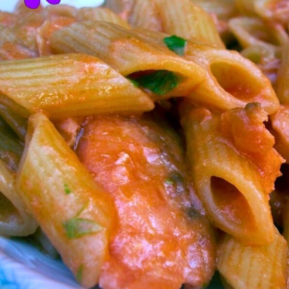 Pasta al salmone rosa