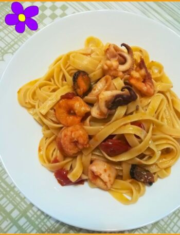 Pasta con calamari