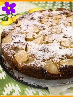 Torta di pere con farina integrale e di avena