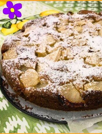 Torta di pere con farina integrale e di avena